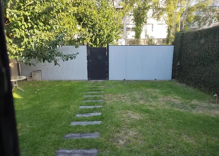 Villa Casita Casa con parque, estacionamiento y pileta en Tigre