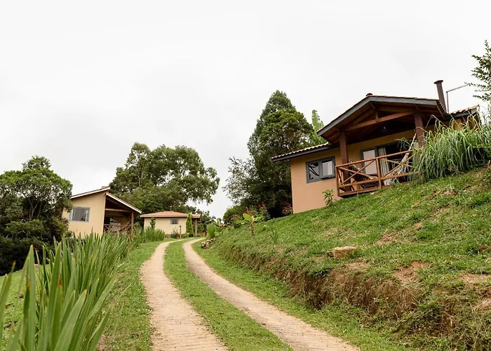 Chales Vale Da Lua Gonçalves