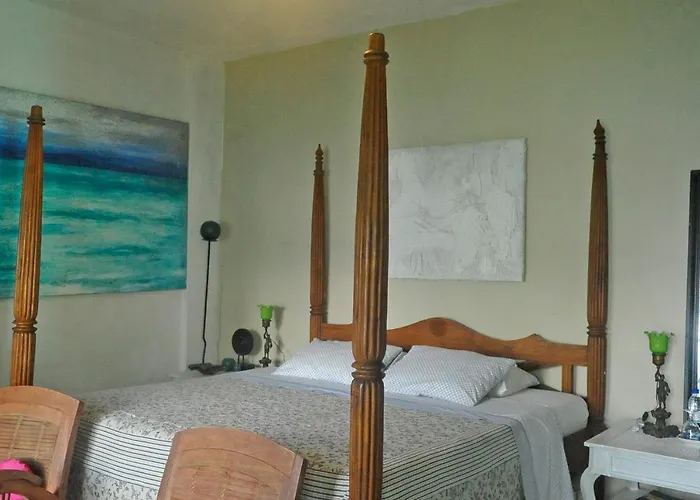 Azur Guesthouse Ilhabela