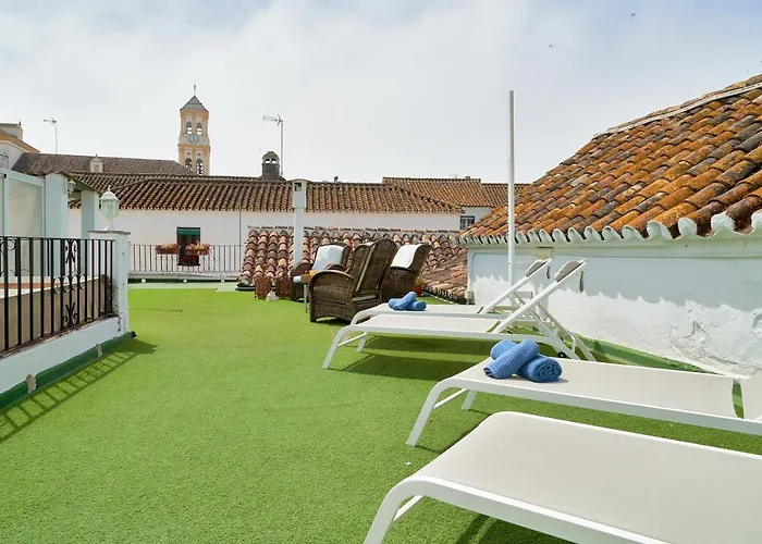 Orange Square Rooftop Apartment 250 M2 Marbella