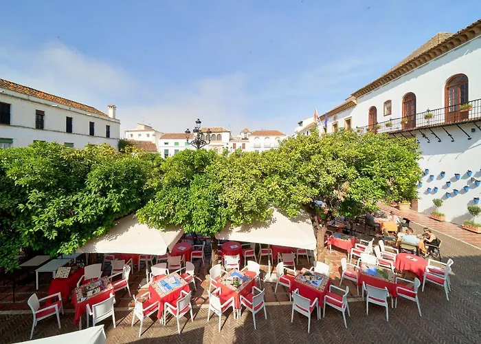 Orange Square Rooftop Apartment 250 M2 Marbella