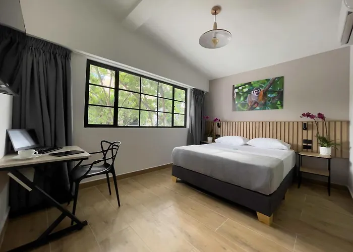 Vita Hotel Boutique - Aire Acondicionado&Desayuno Medellín