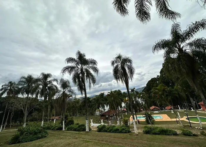 Pousada Solar Das Palmeiras Joanópolis