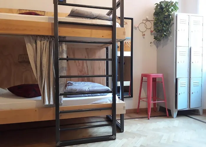 5 Terre Backpackers City La Spezia