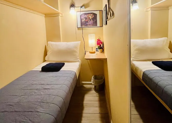 New York Spirit Retreats Hostel