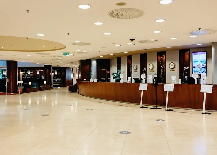 Hotel Crowne Plaza Bratislava By Ihg