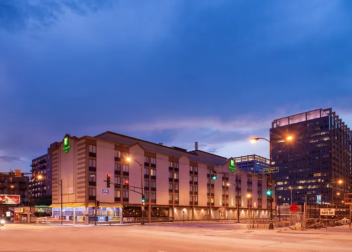 Holiday Inn & Suites Chicago-Downtown By Ihg