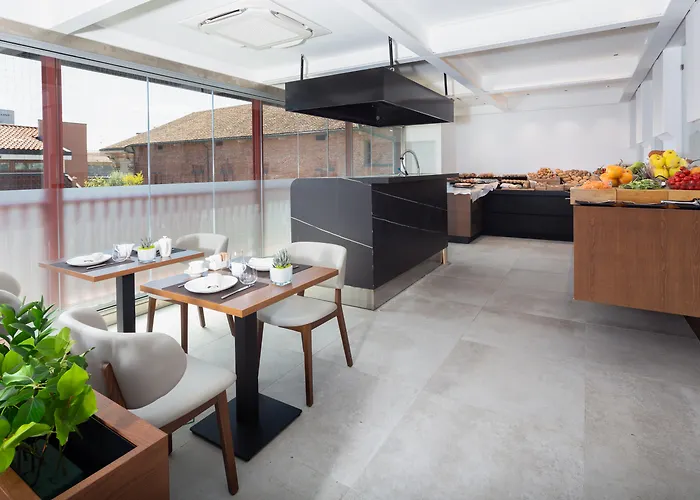 The Corner Duomo Hotel Milan