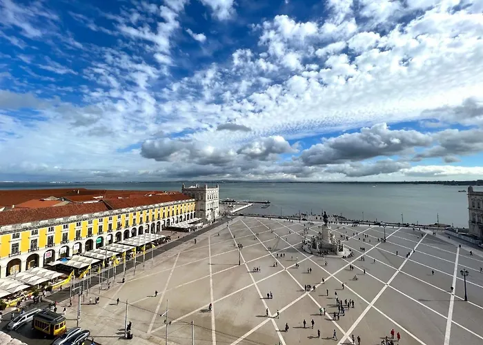 Spacious Historic Room On Rua Augusta Lisbona