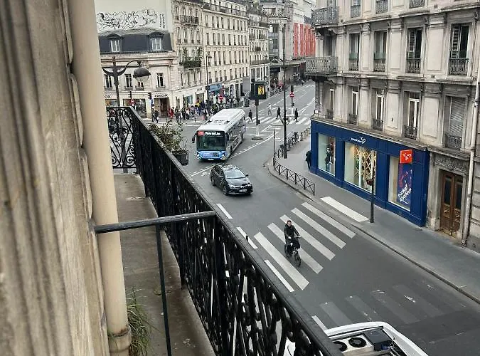 Hotel De Ville París