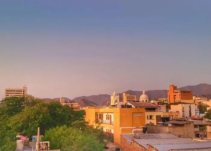 Fatima Hostel Santa Marta