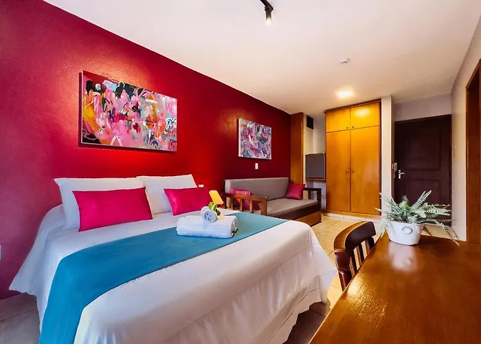 Luzzy Hotel Canela