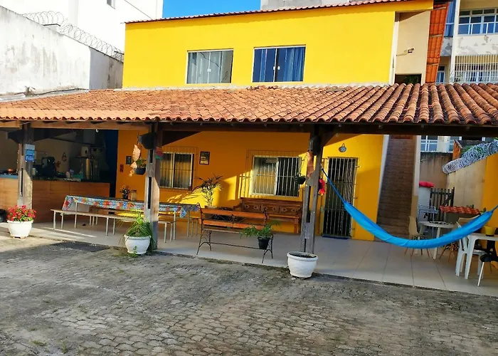 Casa Amarela Hostel Guarapari