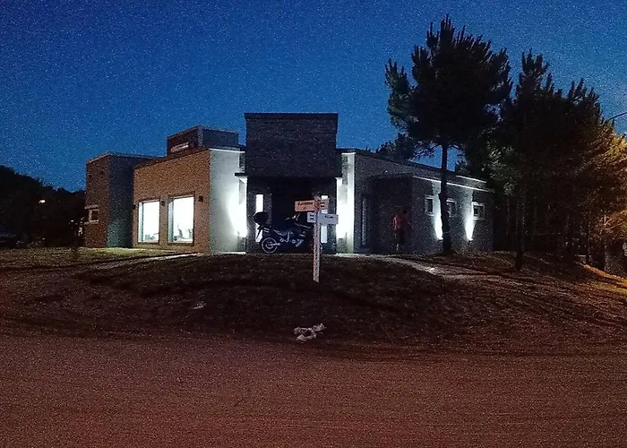 La Casa Del Dios De Los Volcanes Y Las Sirenas Pinamar