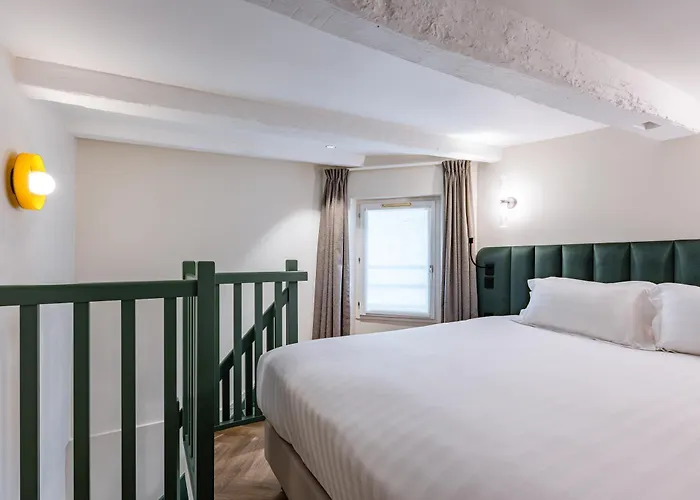 Hotel Elysée Secret París