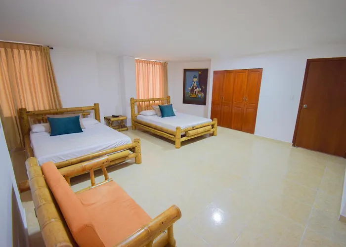 Hotel Toledo Plaza Armenia 