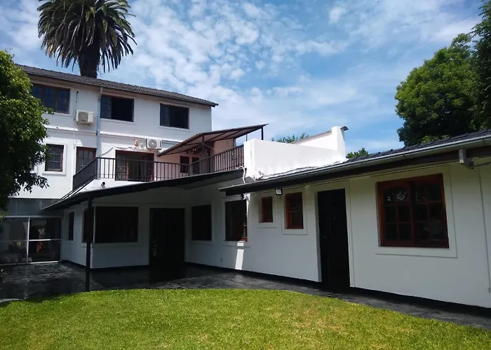 Villa Casa Quinta Con Jardin y Parrilla Tigre Centro