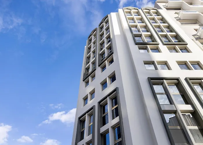 Hotel Les Artistes París