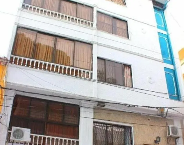 Hotel Roca&Mar Santa Marta 