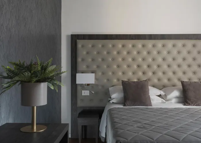Hotel Re Enzo Bolonia