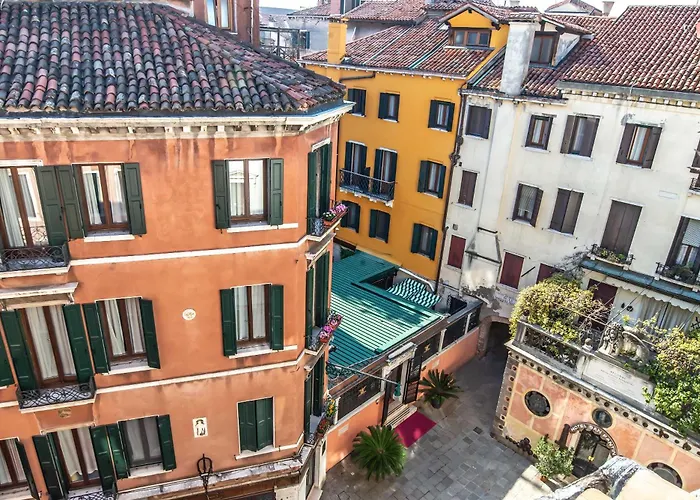 Hotel La Fenice Et Des Artistes Venezia