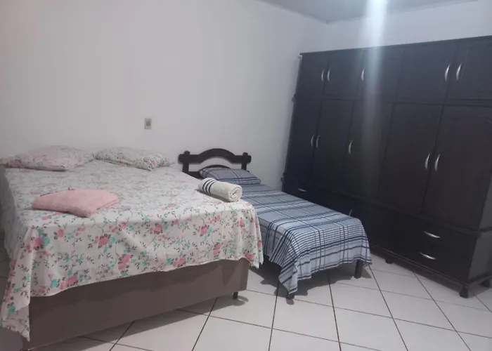 Suits - Canto Do Sabia Brotas