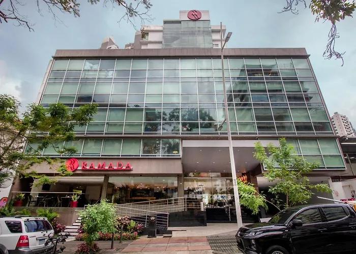 Hotel Ramada By Wyndham Panama Via Argentina