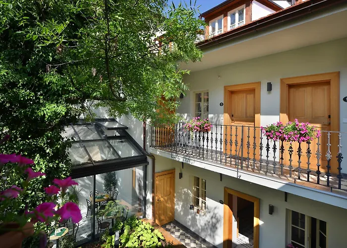 Hotel At The White Lily Praga