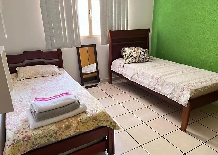 Pousada Lopes Na Fama Goiânia