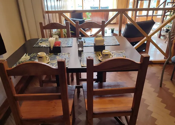 Hotel Alojamiento Curru Leuvu Bariloche