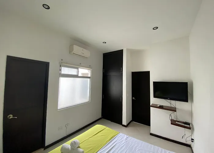 APARTAESTUDIOS Laureles Medellín