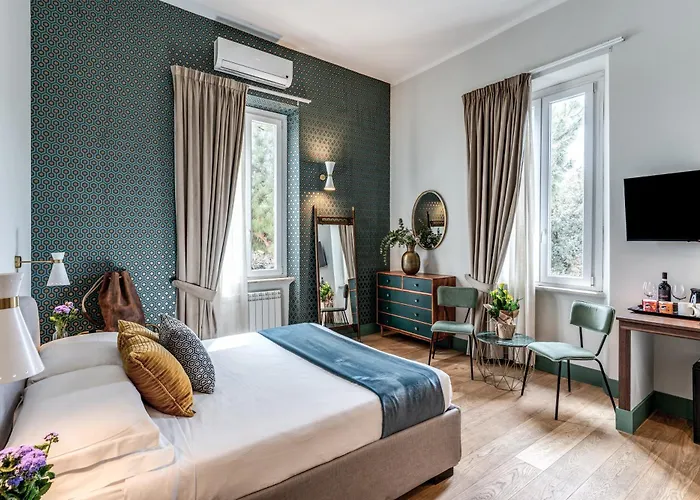 Tree Charme Trilussa Acomodação com café da manhã Roma