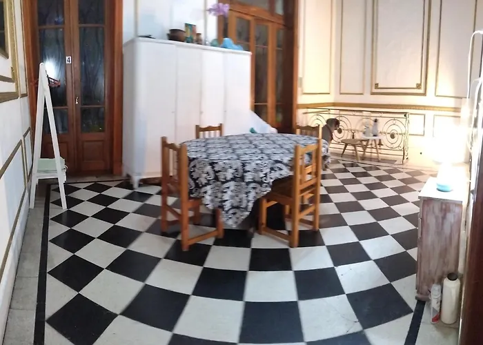 Albergue Dante Y Compania Ciudad Autónoma de Ciudad Autónoma de Buenos Aires