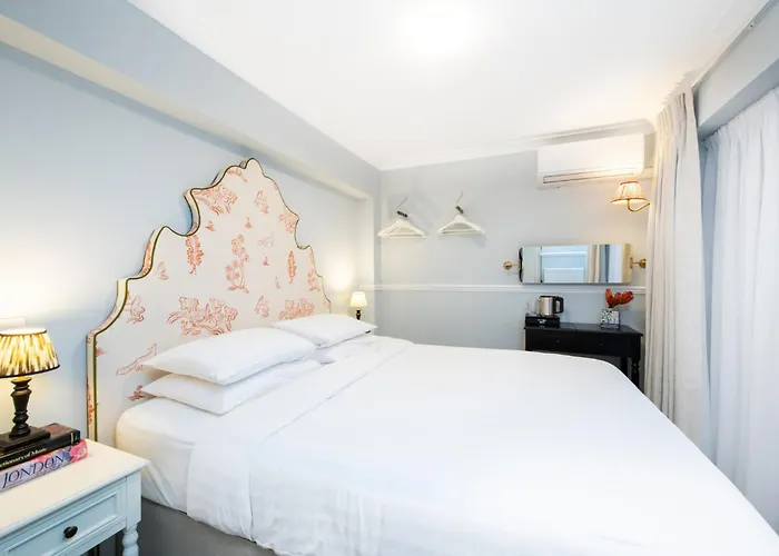 Americana Hotel Londra