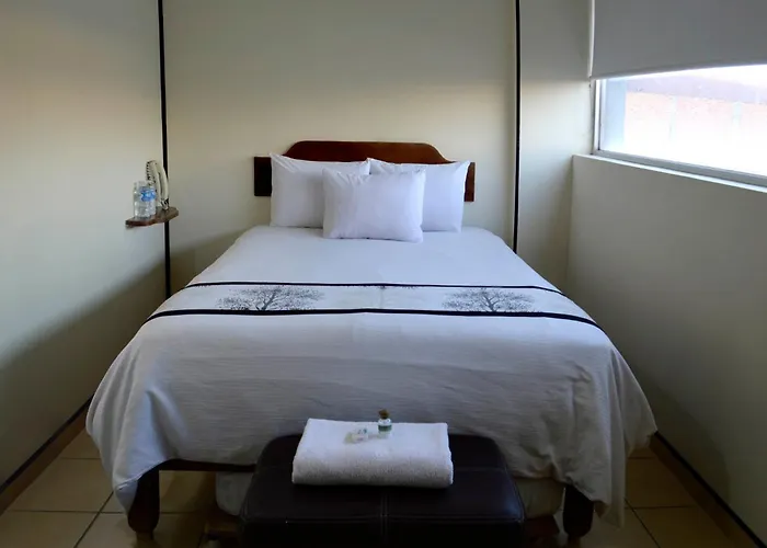 Hotel Mateos 1215 León
