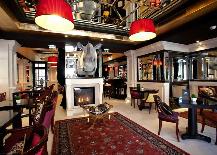 Maison Albar- Le Champs-Elysées París
