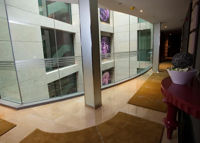 Nexus Valladolid Suites&Hotel