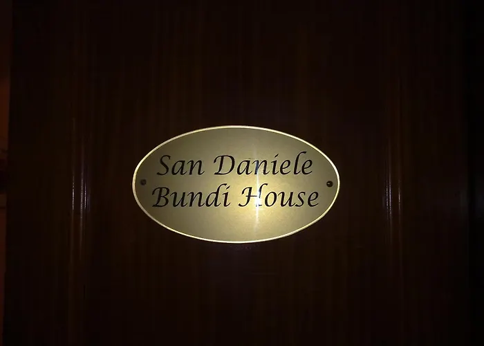 Hotel San Daniele Bundi House Roma