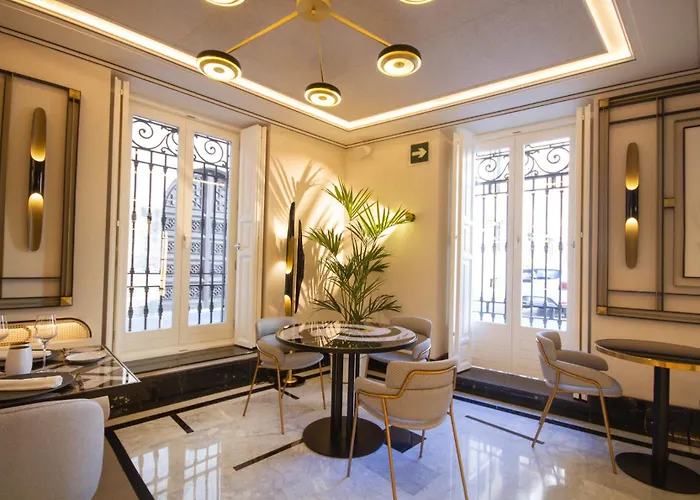 Myr Palacio Vallier Valenza