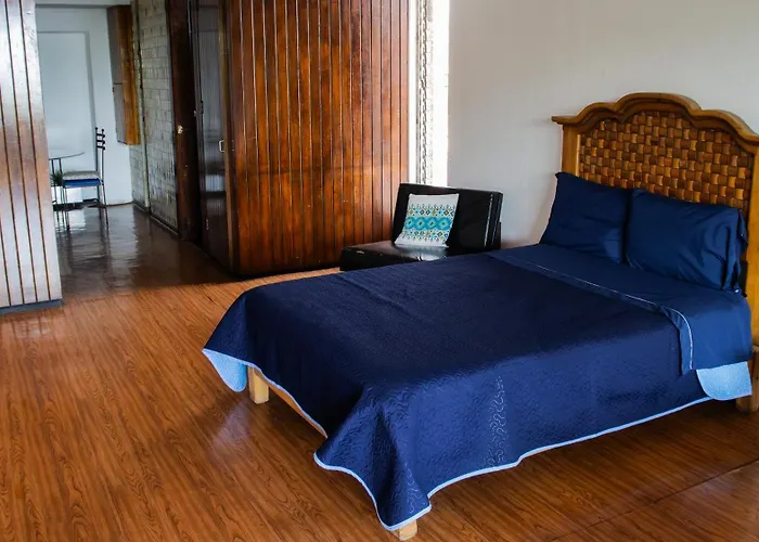 Suites Las Plazas Cuernavaca