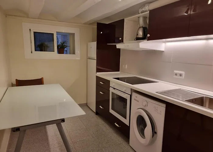 Cozy Apartment Downtown Bcn, Ac, 30 Nigths Min Barcelona