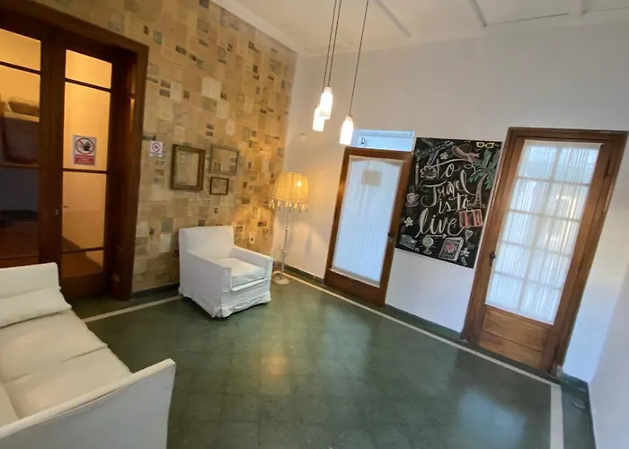 Villa Casa en el centro de Salta - Casaguemessalta