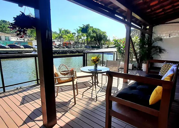 Casa Beira Rio Vila Paraty