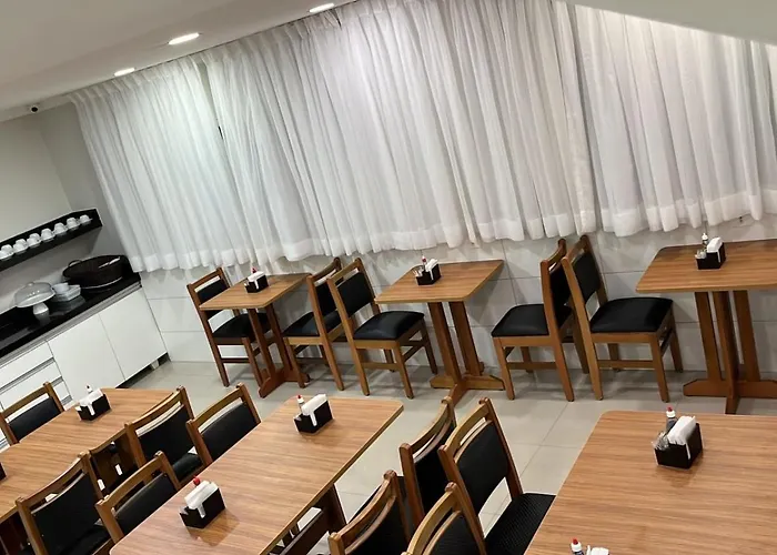 Hotel Quintino - No Coração de São Paulo, 2 Min do Metrô Sé, 10 Min do Brás, 5 Min da 25 de Março e Estacionamento no Local Grátis