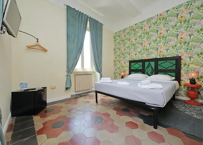 Colosseo Kokedama Rooms Roma