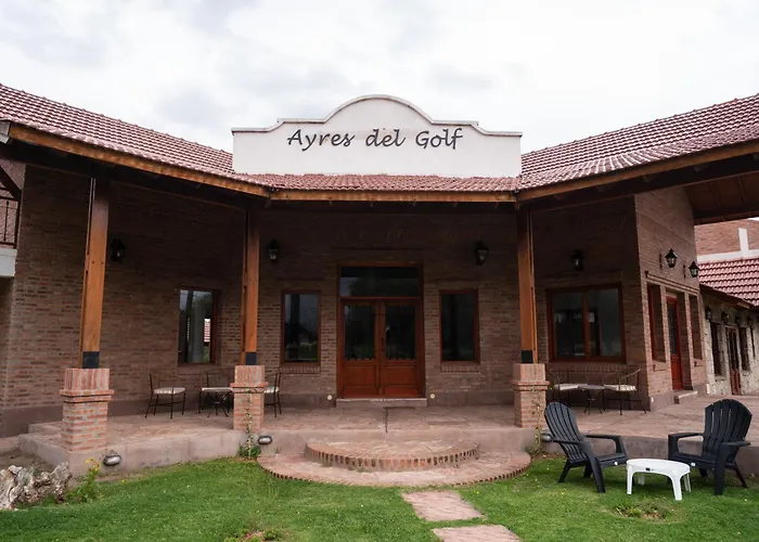 Ayres del Golf Posada-Restó Merlo