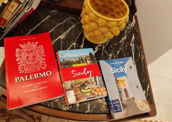 Battisti 18 Vintage Rooms Palermo