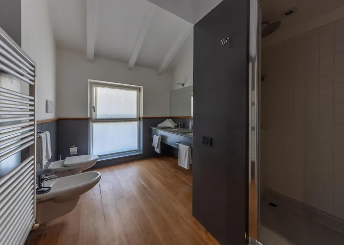 La Barchessa Loft&Rooms - Free parking Trento