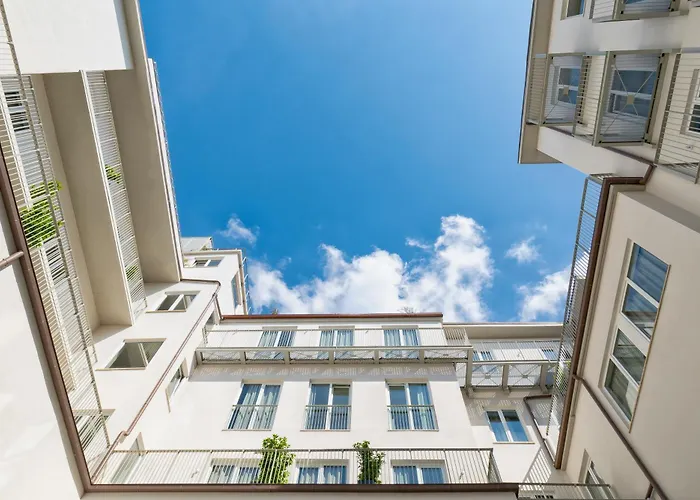 Il Santo Stays Florencia