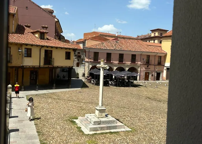 Pensión Plaza del Grano León